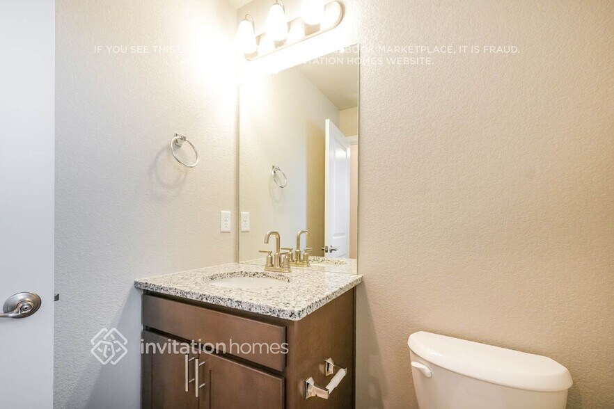 Building Photo - 11795 Mission Peak Pl