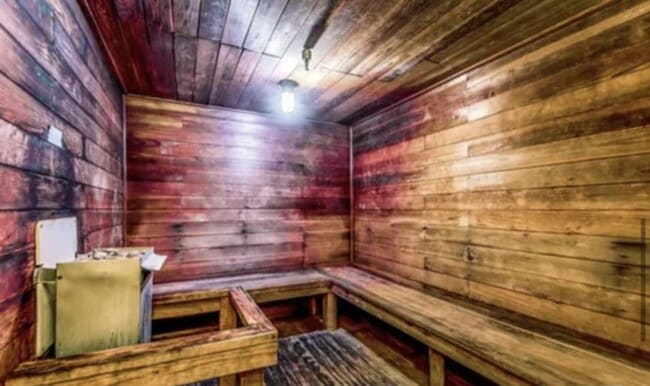 Building Photo - 7777 W 91st St