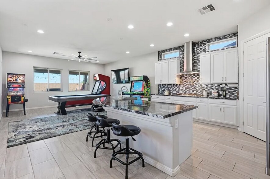 Building Photo - 3922 Jacob Lake Cir