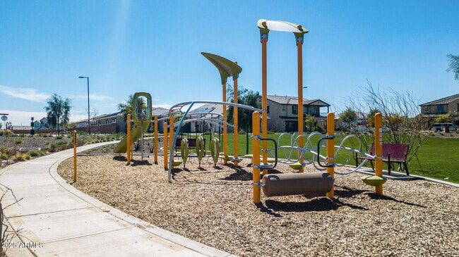 Building Photo - 14202 W Willow Ave