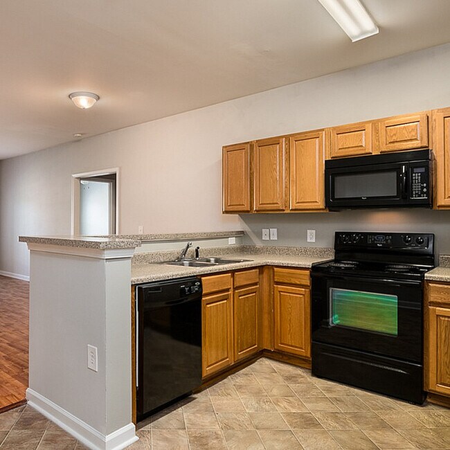 Spencer-Crossing-700x700-3 - Spencer Crossing