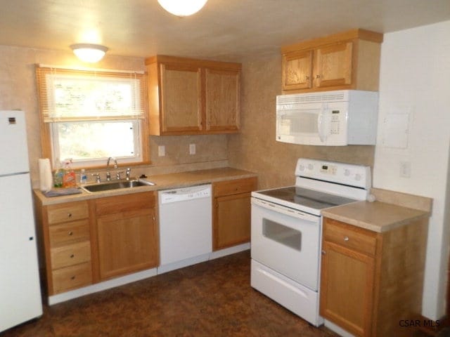 Building Photo - 704 13th St