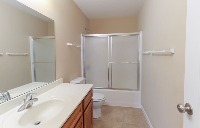 Building Photo - 3-Bedroom Ranch Home on Quiet Cul-de-Sac