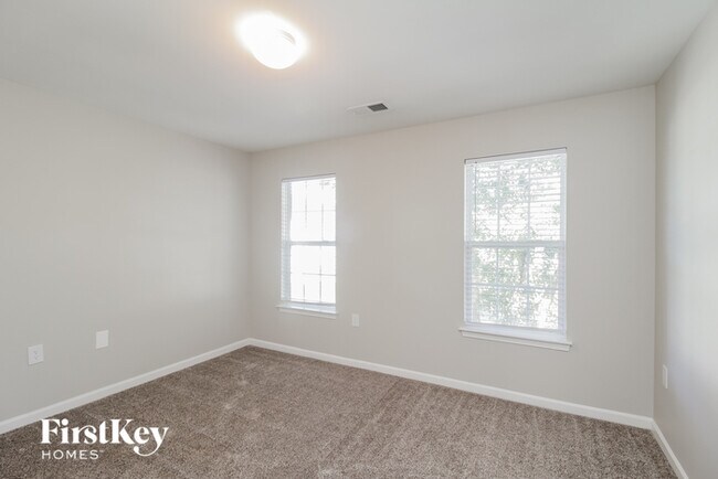 Building Photo - 4017 Eastford Court
