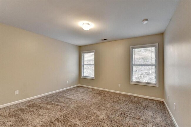 Building Photo - 359 Shiloh Manor Dr