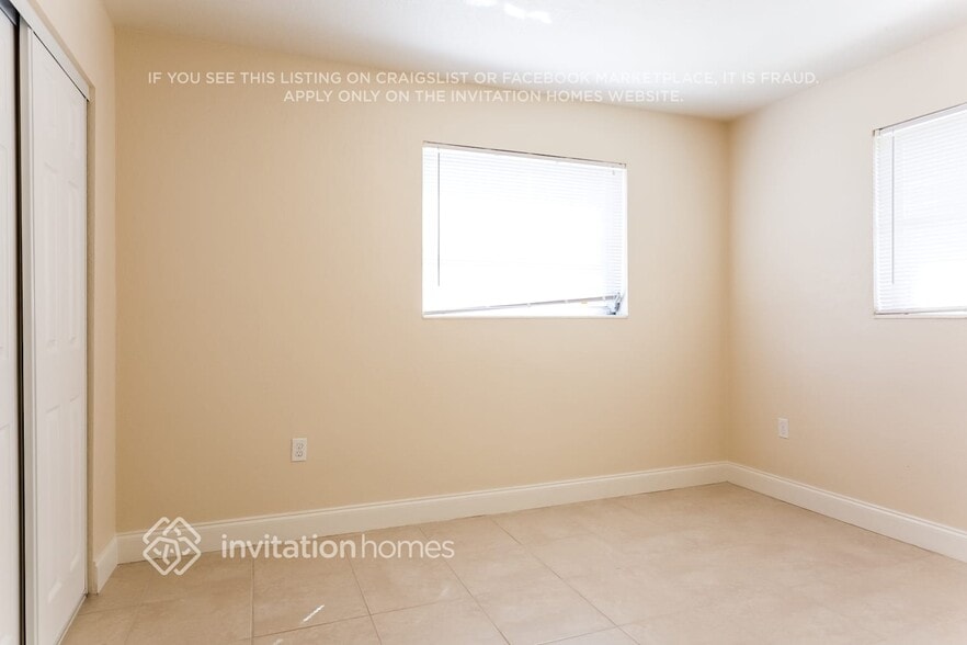 Building Photo - 441 Dionne Dr