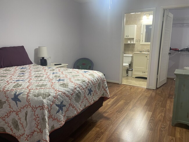 Building Photo - 523 Piedmont K