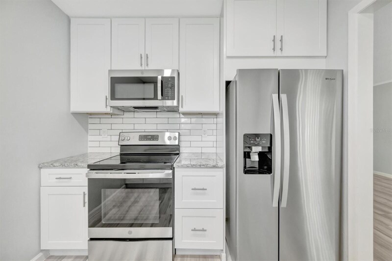 Building Photo - 3816 1st Ave W