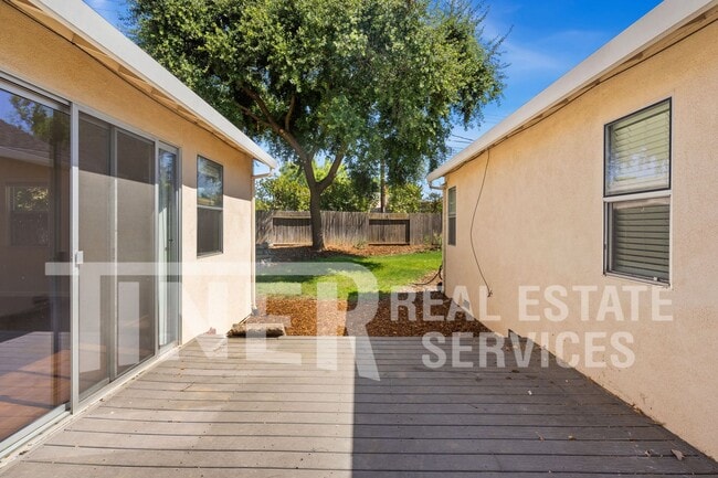 Building Photo - 1812 Mercury Way