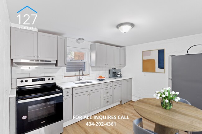 Building Photo - Comfortable & Convenient 1-Bedroom Apartment in Prime Lynchburg Location!