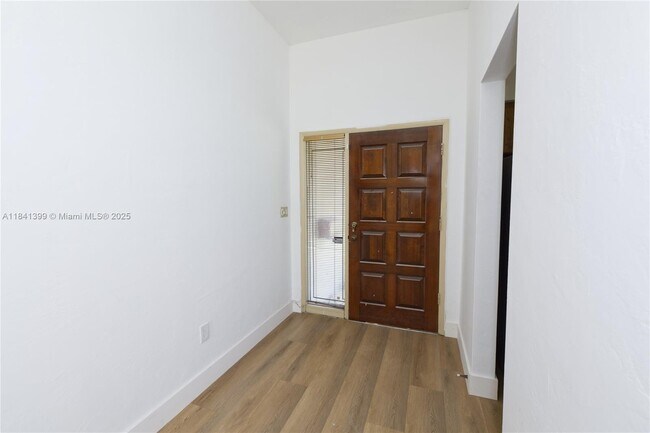 Building Photo - 1411 SW 82nd Ct