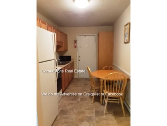 Building Photo - 7612 Decatur Dr