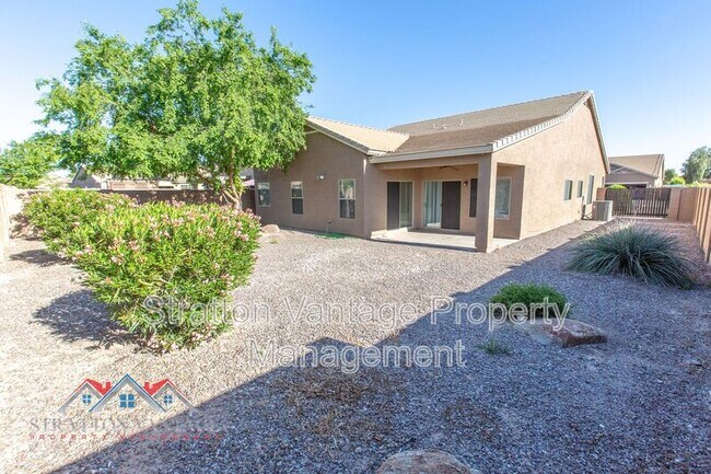 Building Photo - 4710 E Austin Ln
