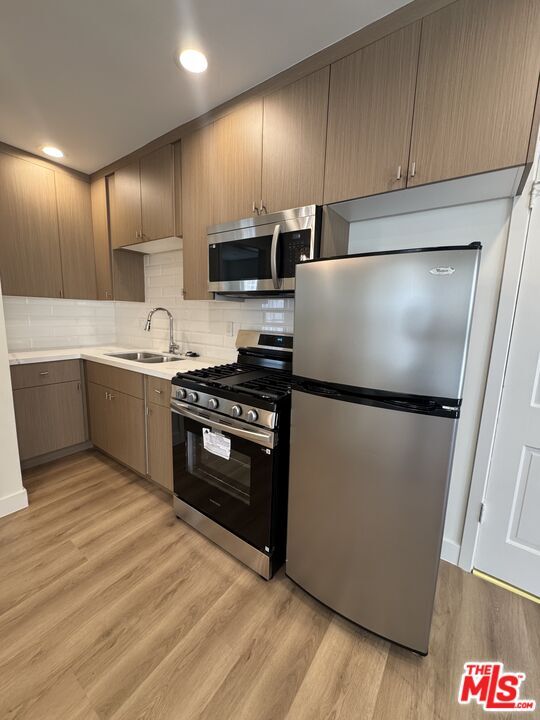 Building Photo - 137 Crescent Dr