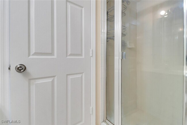 Building Photo - 1096 Woodshire Ln