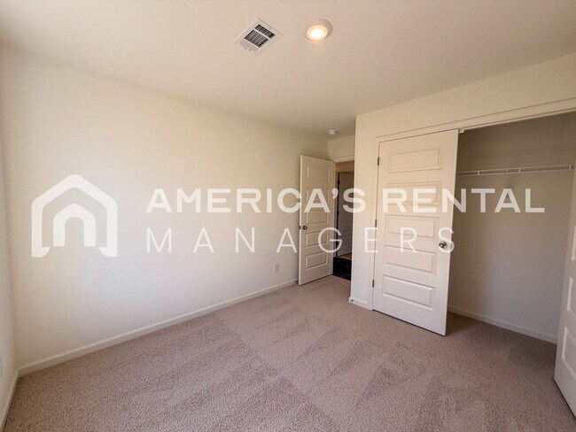 Building Photo - New Construction Home for Rent in Tuscaloosa, AL!