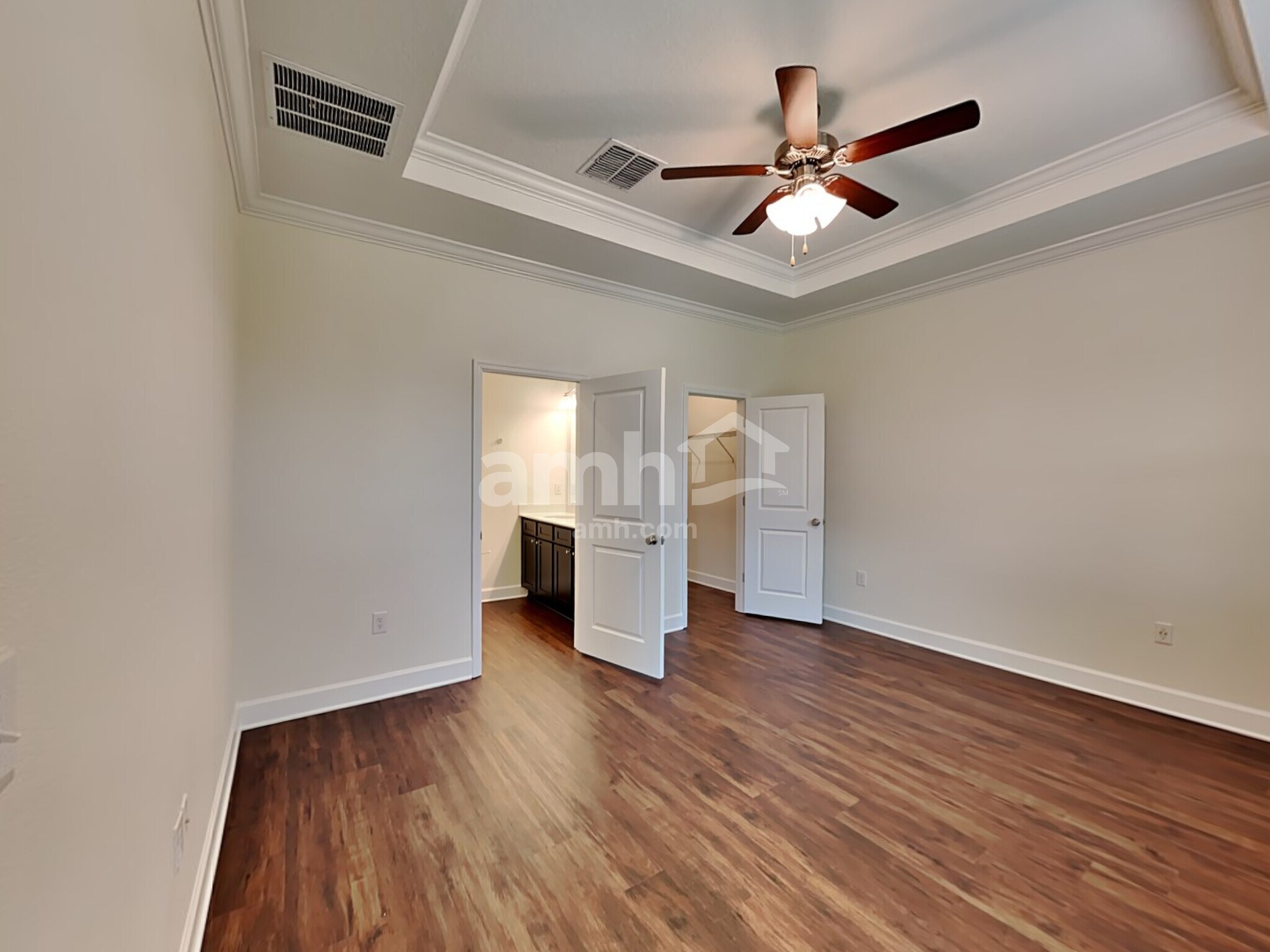 Building Photo - 1130 Walden Pond Dr