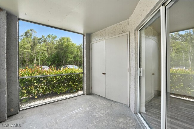 Building Photo - 201 Santa Clara Dr