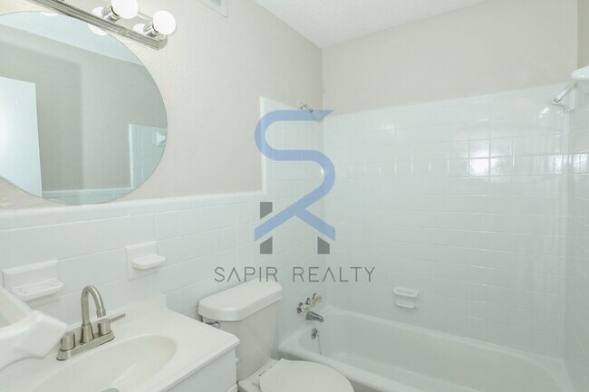 Building Photo - All-Electric 2-Bed Retreat in the Heart of Atlanta