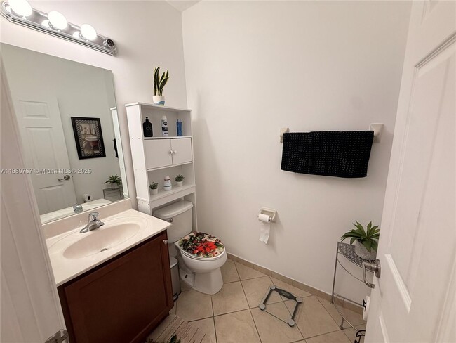 Building Photo - 23988 SW 114th Ct