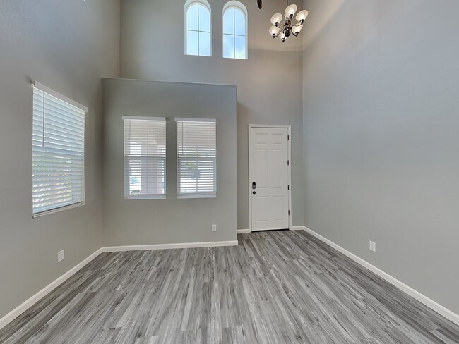 Building Photo - 8578 W Wing Dr