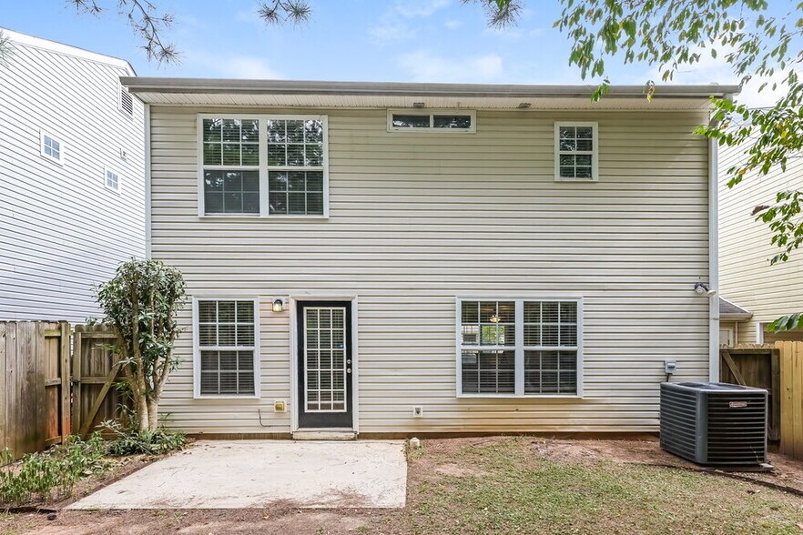 Building Photo - 153 Lossie Ln