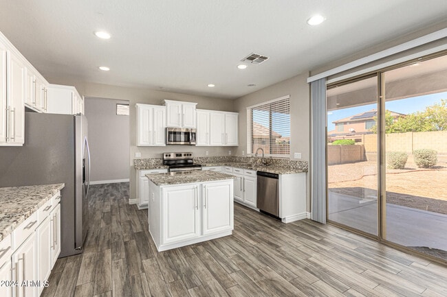 Building Photo - 3550 W Magellan Dr