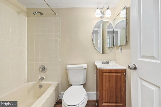 Building Photo - 15256 Waterwheel Terrace