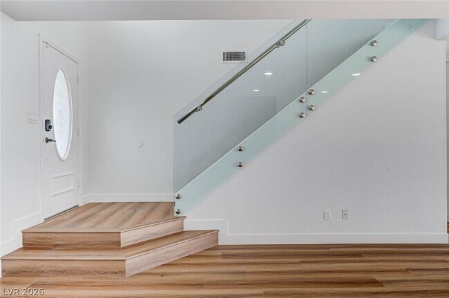 Building Photo - 2817 Via Florentine St