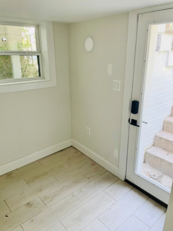 Building Photo - 638 Rock Creek Church Rd NW