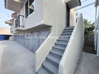 Building Photo - 3305 Platt Ave