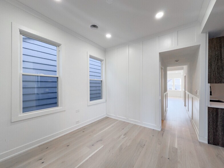 Building Photo - 2125 N Bingham St