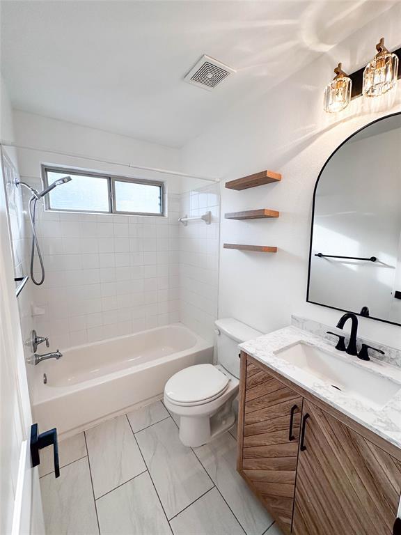 Building Photo - 1437 April Meadows Loop