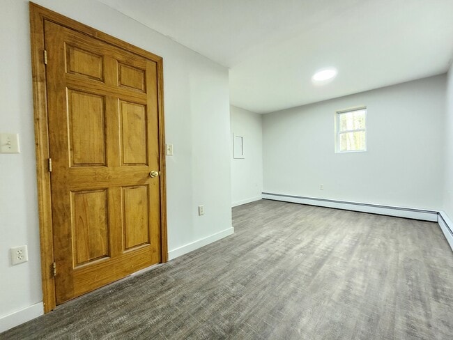 Building Photo - 116 Pine Trail
