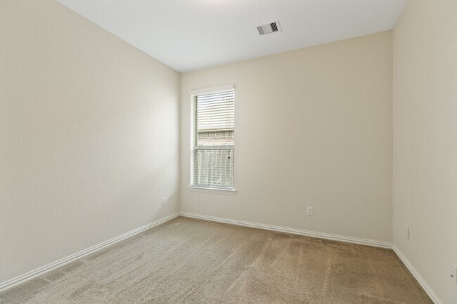 Building Photo - 23106 Tindarey Falls Ln