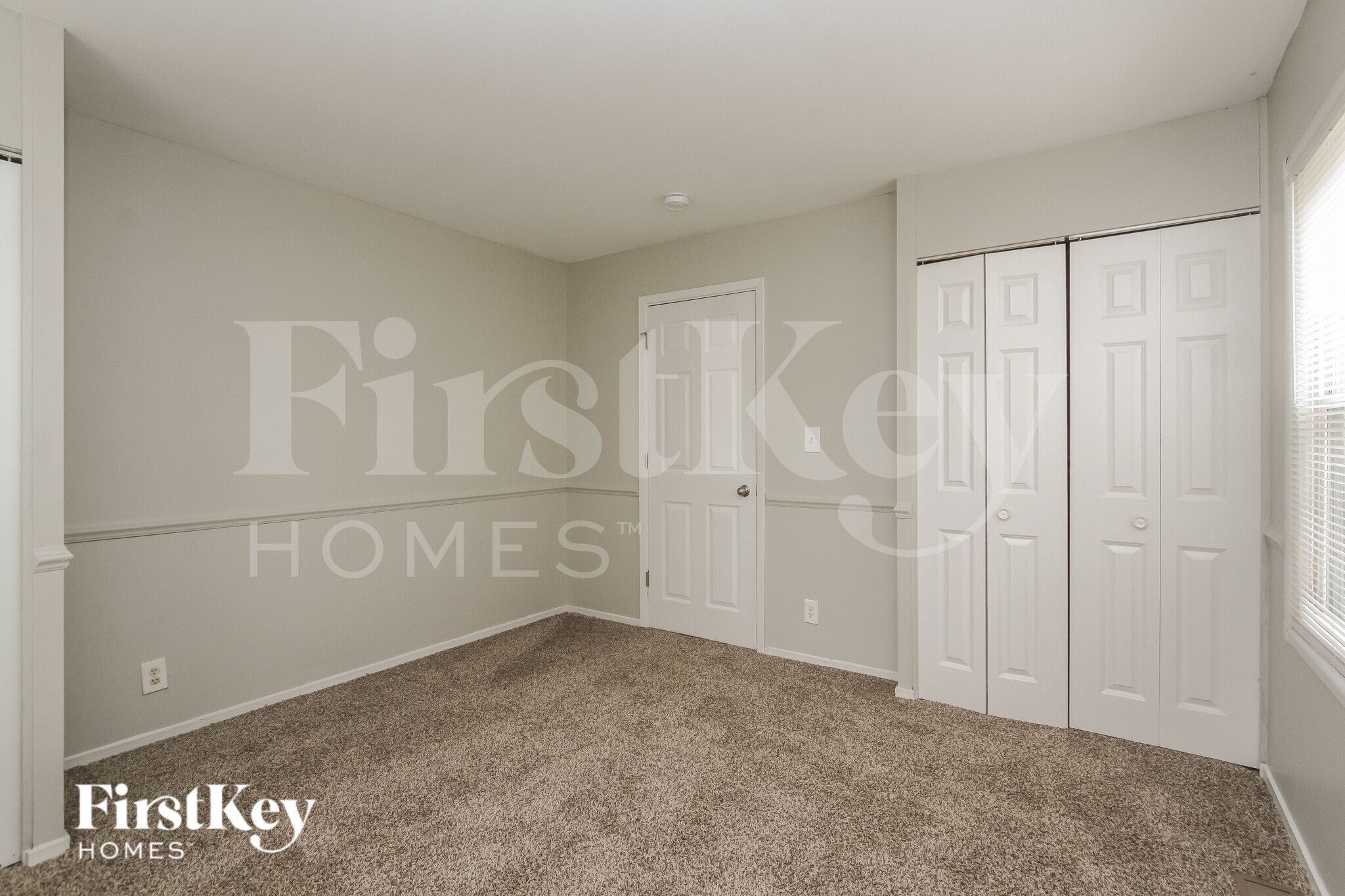 Building Photo - 5256 Penway St