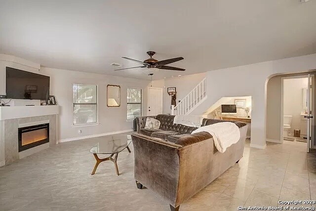 Building Photo - 7477 Myrtle Trl