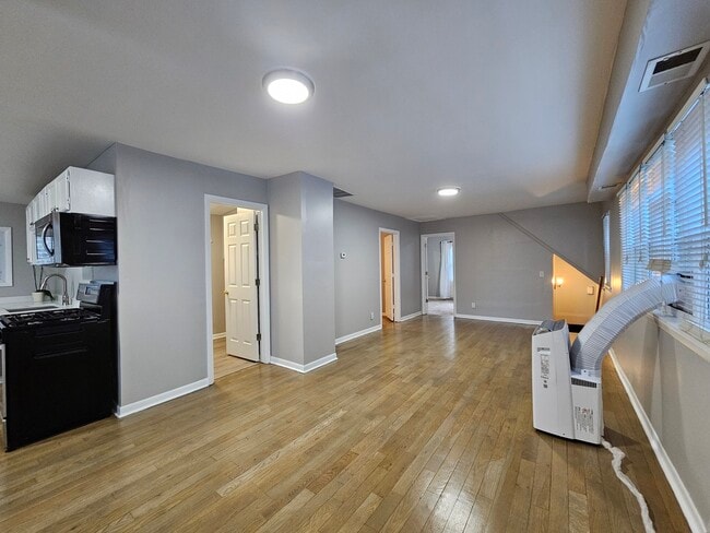 Building Photo - 2623 N Emmett St