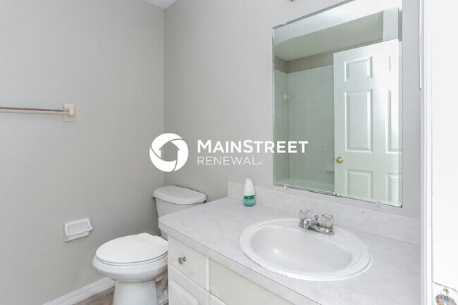 Building Photo - 3 Bedroom Pet-Friendly Home in St Petersburg, FL with Main Street Renewal