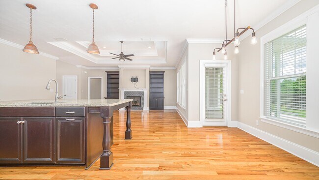 Building Photo - 6947 Cortona Hills Way