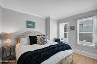 Building Photo - 512 Main Ave