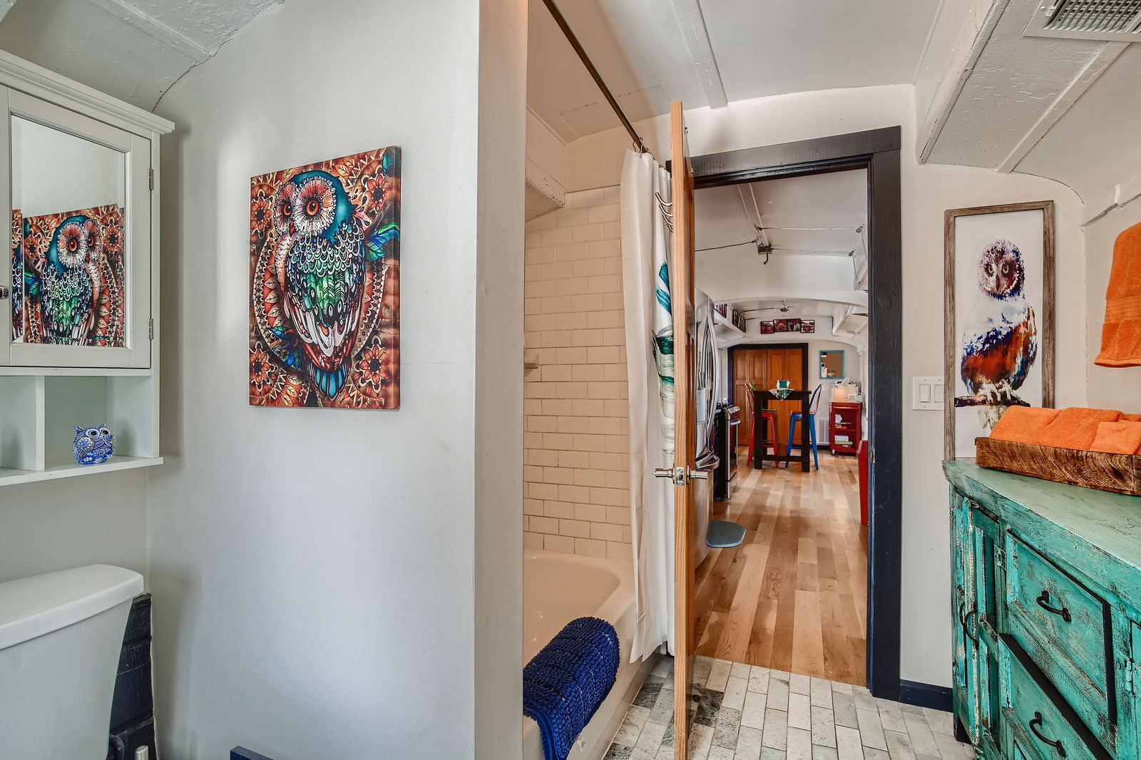 Building Photo - 835 Urban St