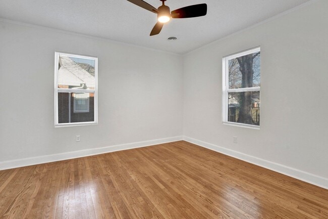 Building Photo - 3780 Shirlwood Ave