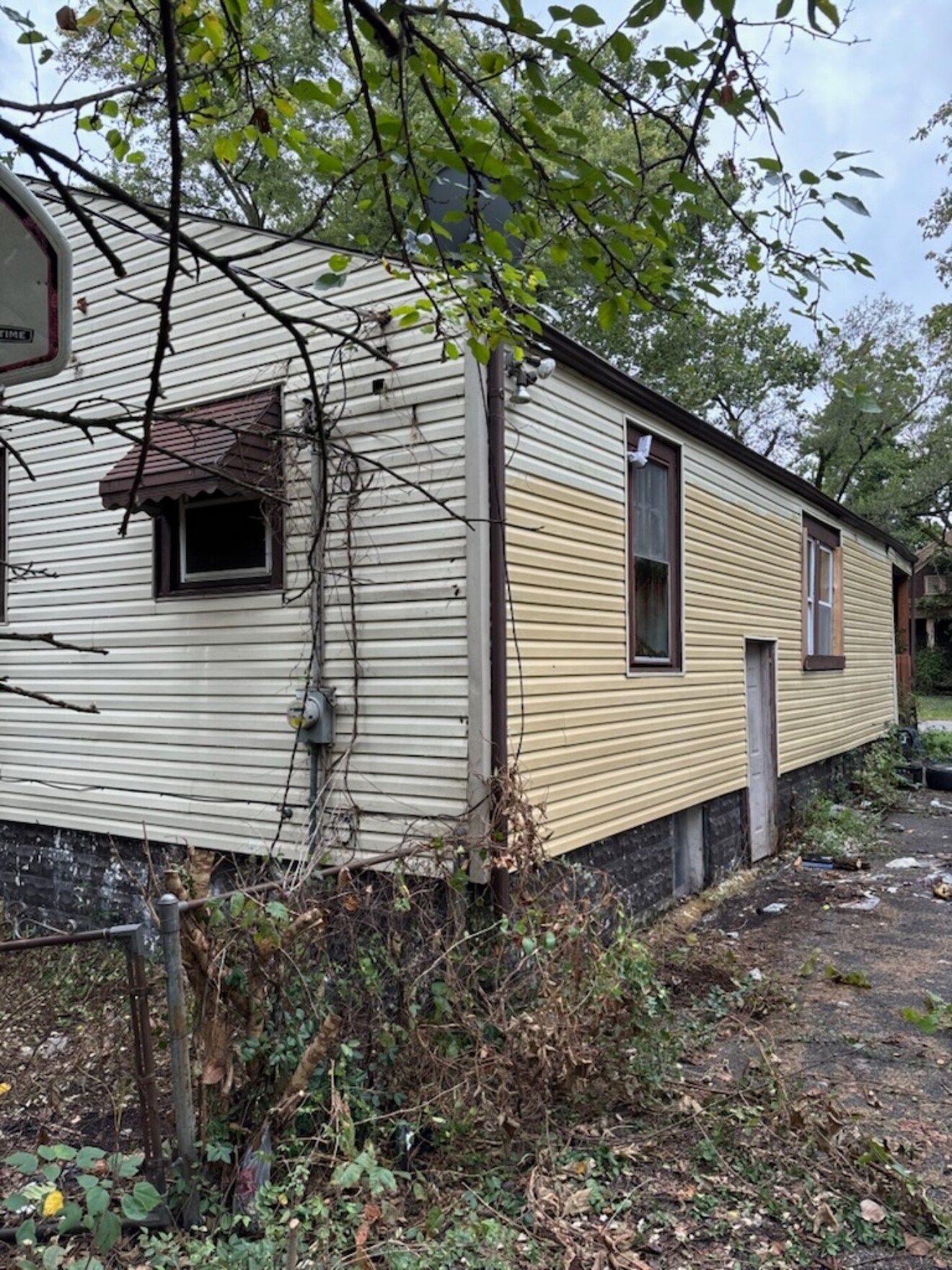 Building Photo - 1422 N 54th St