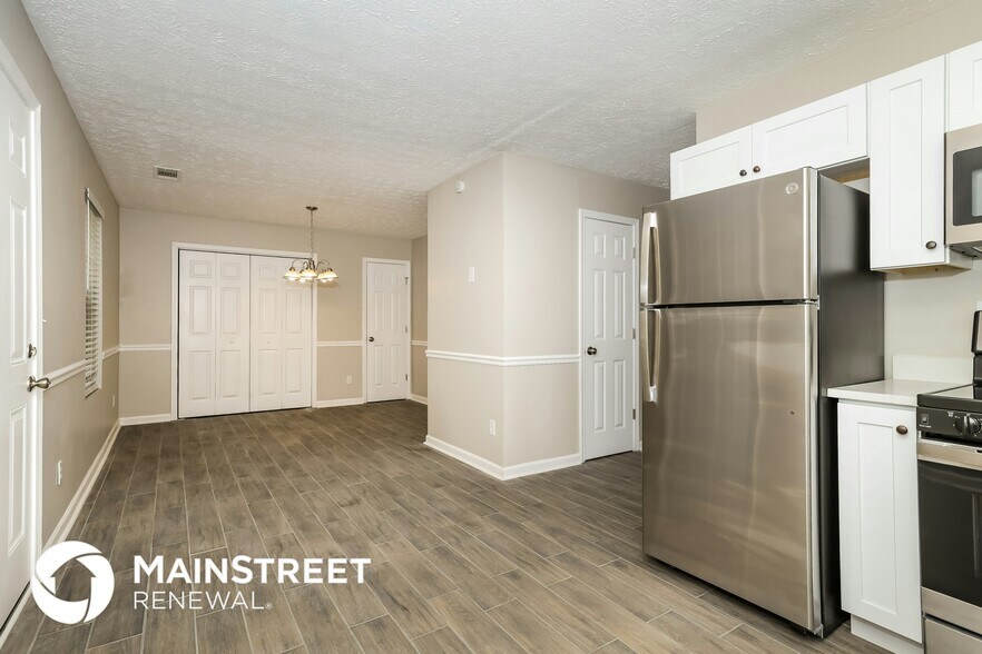 Building Photo - 5485 Denny Dr