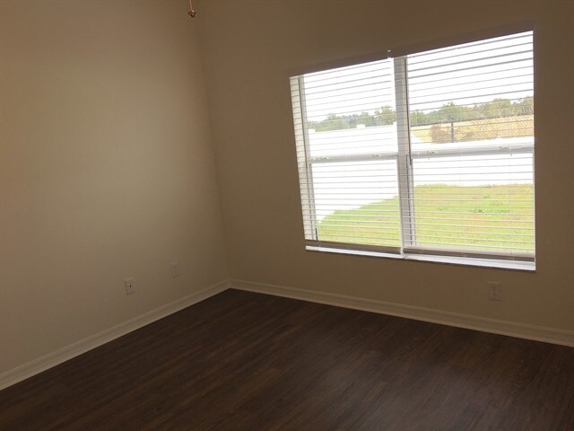 Building Photo - 1511 Emerald Hill Way
