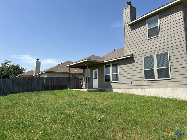 Building Photo - 8902 Bowfield Dr