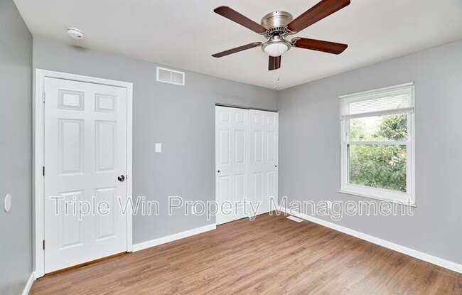 Building Photo - 1661 Rishon Hill Dr