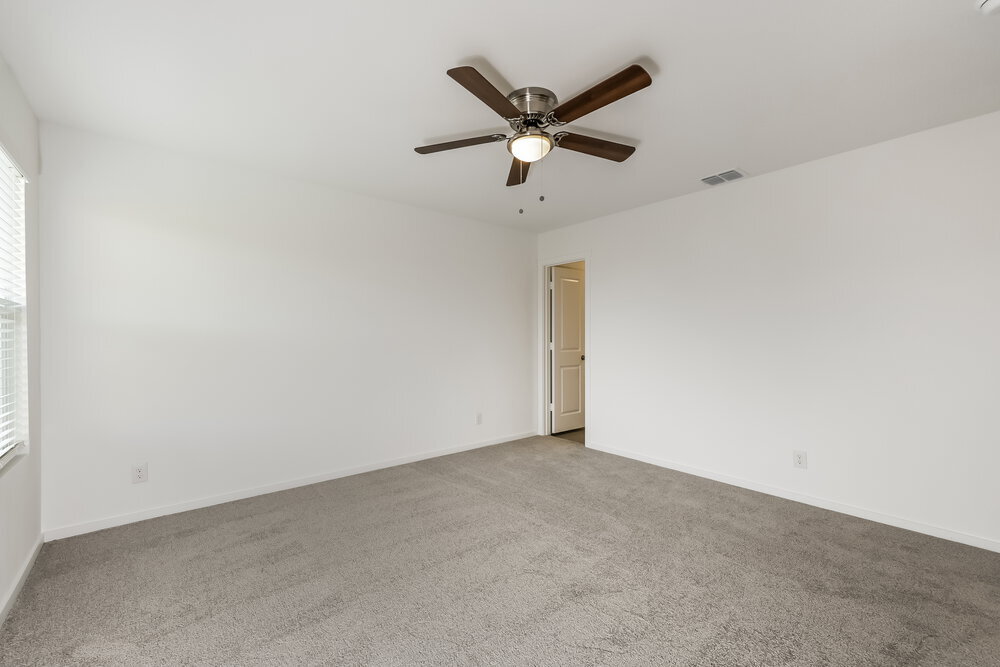 Building Photo - 1426 Merlin Blf St