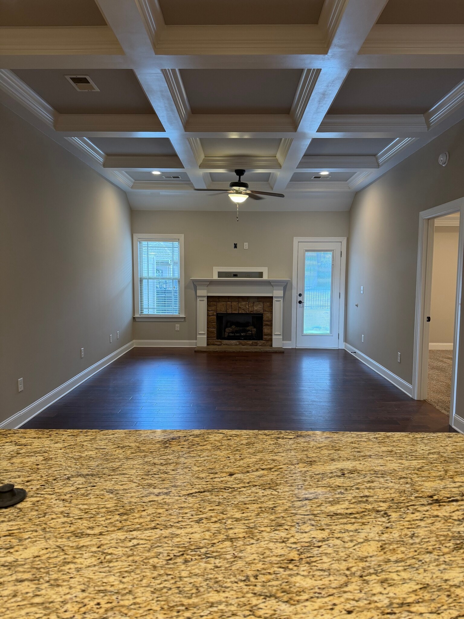 Building Photo - 44 Sunset Cove Dr